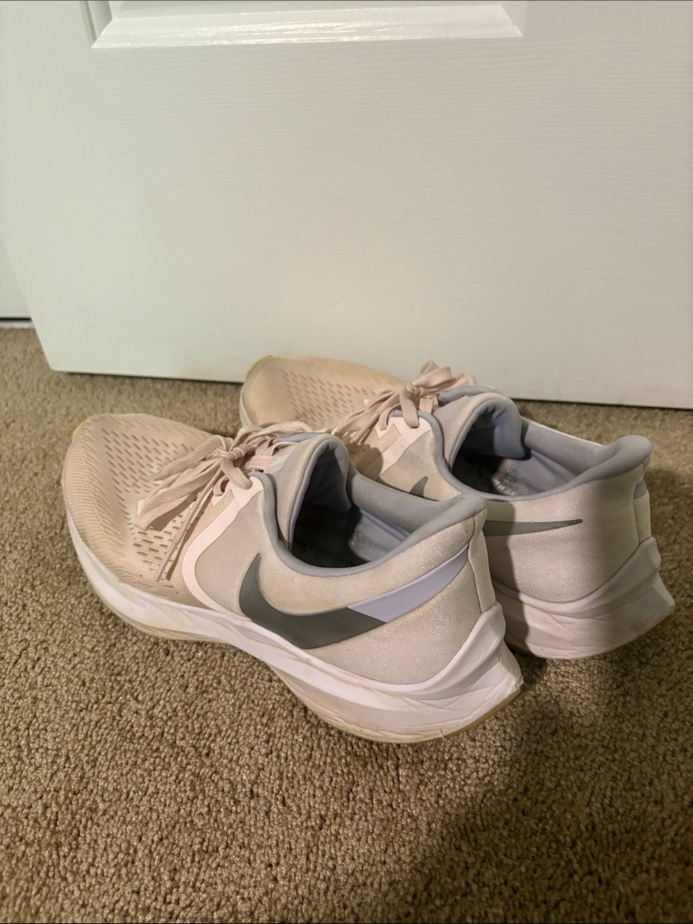 Nike Light Beige and Gray Women's Trainers